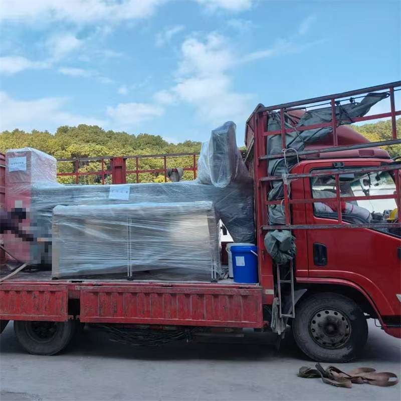 平定县石河子市物流专线：高效运输与多元服务探索